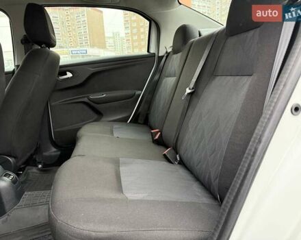 Белый Ситроен С-Элизе, объемом двигателя 1.2 л и пробегом 204 тыс. км за 6490 $, фото 9 на Automoto.ua