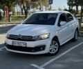 Белый Ситроен С-Элизе, объемом двигателя 1.2 л и пробегом 250 тыс. км за 5000 $, фото 1 на Automoto.ua