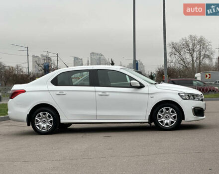 Білий Сітроен С-Елізє, об'ємом двигуна 1.6 л та пробігом 134 тис. км за 8600 $, фото 5 на Automoto.ua