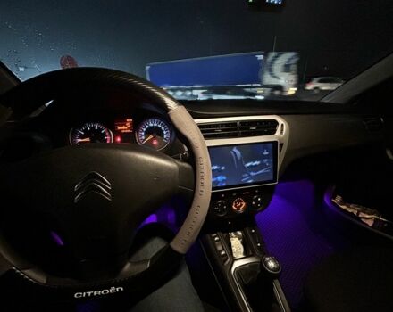 Белый Ситроен С-Элизе, объемом двигателя 1.6 л и пробегом 134 тыс. км за 10500 $, фото 4 на Automoto.ua