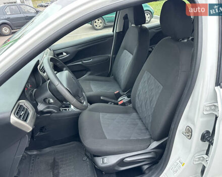 Білий Сітроен С-Елізє, об'ємом двигуна 1.6 л та пробігом 134 тис. км за 8600 $, фото 19 на Automoto.ua