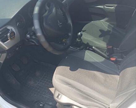 Білий Сітроен С-Елізє, об'ємом двигуна 1.59 л та пробігом 146 тис. км за 7500 $, фото 7 на Automoto.ua