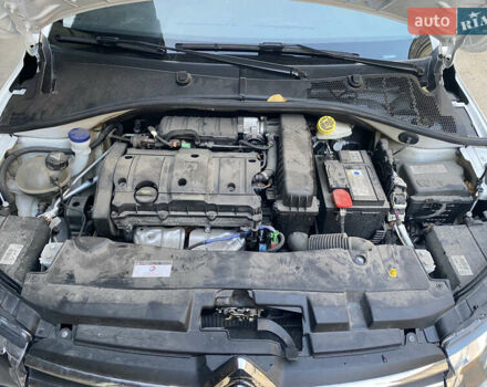 Білий Сітроен С-Елізє, об'ємом двигуна 1.59 л та пробігом 6 тис. км за 8999 $, фото 5 на Automoto.ua