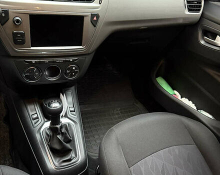 Белый Ситроен С-Элизе, объемом двигателя 1.5 л и пробегом 30 тыс. км за 12980 $, фото 8 на Automoto.ua