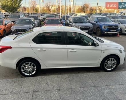 Белый Ситроен С-Элизе, объемом двигателя 1.59 л и пробегом 25 тыс. км за 13792 $, фото 7 на Automoto.ua