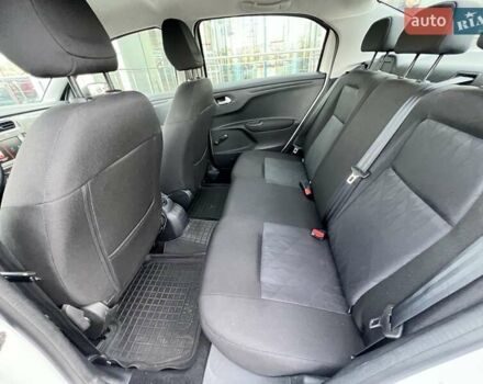 Білий Сітроен С-Елізє, об'ємом двигуна 1.59 л та пробігом 72 тис. км за 13271 $, фото 12 на Automoto.ua