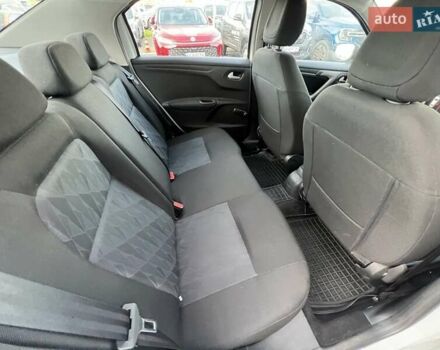 Белый Ситроен С-Элизе, объемом двигателя 1.59 л и пробегом 25 тыс. км за 13792 $, фото 16 на Automoto.ua