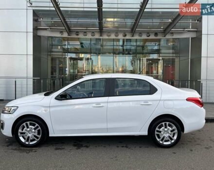 Белый Ситроен С-Элизе, объемом двигателя 1.59 л и пробегом 18 тыс. км за 13795 $, фото 8 на Automoto.ua