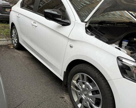 Белый Ситроен С-Элизе, объемом двигателя 1.5 л и пробегом 30 тыс. км за 12980 $, фото 4 на Automoto.ua