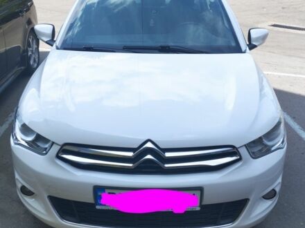 Ситроен С-Элизе 2013 в Николаеве на Automoto.ua Белый Ситроен С-Элизе, объемом двигателя 0 л и пробегом 193 тыс. км за 7800 $, фото 1 на Automoto.ua