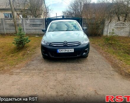 Белый Ситроен С-Элизе, объемом двигателя 1.2 л и пробегом 245 тыс. км за 3500 $, фото 1 на Automoto.ua