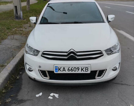 Белый Ситроен С-Элизе, объемом двигателя 1.2 л и пробегом 290 тыс. км за 5700 $, фото 1 на Automoto.ua
