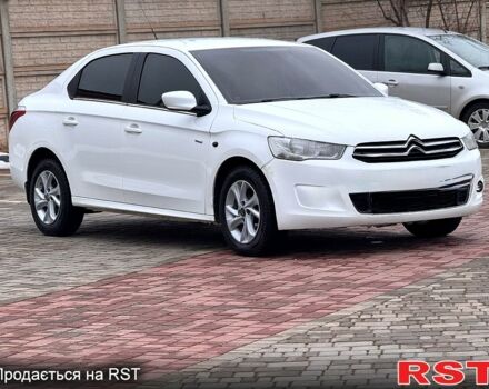Белый Ситроен С-Элизе, объемом двигателя 1.6 л и пробегом 25000 тыс. км за 5450 $, фото 1 на Automoto.ua