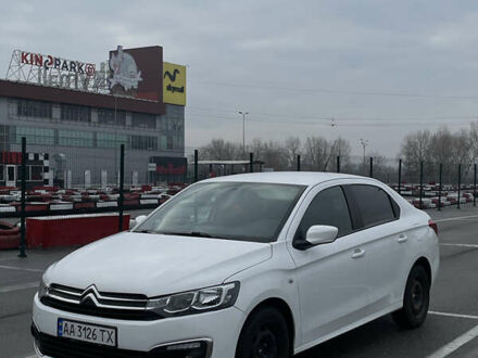 Ситроен С-Элизе 2018 в Киеве на Automoto.ua Белый Ситроен С-Элизе, объемом двигателя 1.2 л и пробегом 234 тыс. км за 7200 $, фото 1 на Automoto.ua