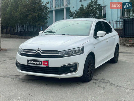 Ситроен С-Элизе 2018 в Киеве на Automoto.ua Белый Ситроен С-Элизе, объемом двигателя 1.2 л и пробегом 142 тыс. км за 7390 $, фото 1 на Automoto.ua