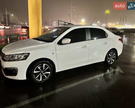 Белый Ситроен С-Элизе, объемом двигателя 1.59 л и пробегом 134 тыс. км за 10500 $, фото 1 на Automoto.ua