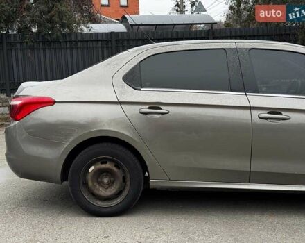 Бежевый Ситроен С-Элизе, объемом двигателя 1.2 л и пробегом 273 тыс. км за 5390 $, фото 4 на Automoto.ua