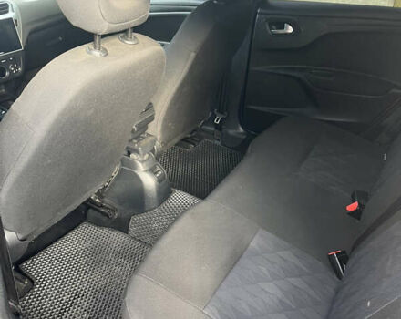 Бежевий Сітроен С-Елізє, об'ємом двигуна 1.2 л та пробігом 47 тис. км за 8100 $, фото 9 на Automoto.ua