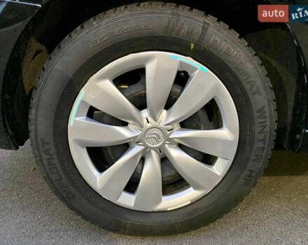 Черный Ситроен С-Элизе, объемом двигателя 1.2 л и пробегом 265 тыс. км за 3999 $, фото 14 на Automoto.ua