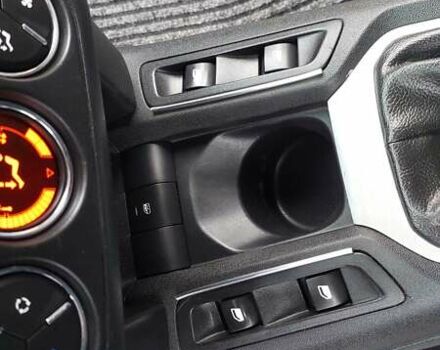 Серый Ситроен С-Элизе, объемом двигателя 1.59 л и пробегом 153 тыс. км за 6150 $, фото 12 на Automoto.ua