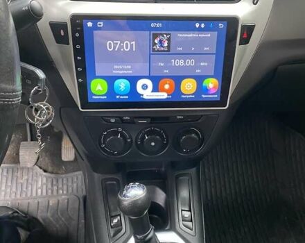 Серый Ситроен С-Элизе, объемом двигателя 1.56 л и пробегом 235 тыс. км за 5400 $, фото 9 на Automoto.ua