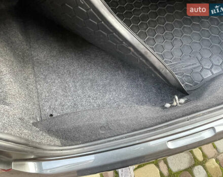 Серый Ситроен С-Элизе, объемом двигателя 1.59 л и пробегом 139 тыс. км за 6700 $, фото 42 на Automoto.ua