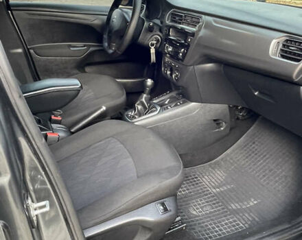 Серый Ситроен С-Элизе, объемом двигателя 1.59 л и пробегом 139 тыс. км за 6700 $, фото 23 на Automoto.ua