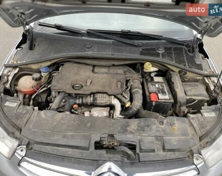 Серый Ситроен С-Элизе, объемом двигателя 1.56 л и пробегом 235 тыс. км за 5400 $, фото 10 на Automoto.ua