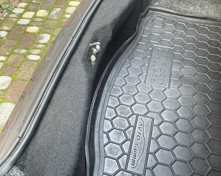 Серый Ситроен С-Элизе, объемом двигателя 1.59 л и пробегом 139 тыс. км за 6700 $, фото 43 на Automoto.ua