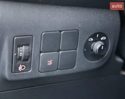 Сірий Сітроен С-Елізє, об'ємом двигуна 1.56 л та пробігом 176 тис. км за 6600 $, фото 20 на Automoto.ua