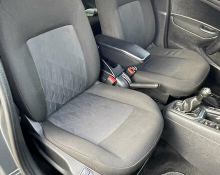 Серый Ситроен С-Элизе, объемом двигателя 1.59 л и пробегом 139 тыс. км за 6700 $, фото 25 на Automoto.ua