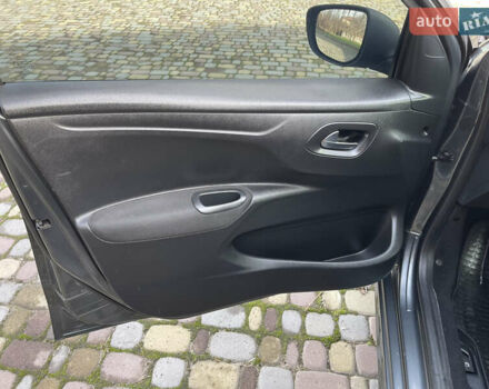 Серый Ситроен С-Элизе, объемом двигателя 1.59 л и пробегом 139 тыс. км за 6700 $, фото 30 на Automoto.ua