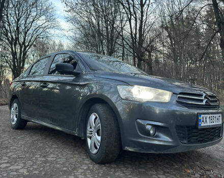 Серый Ситроен С-Элизе, объемом двигателя 1.2 л и пробегом 262 тыс. км за 3599 $, фото 1 на Automoto.ua