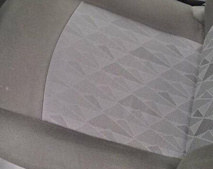 Серый Ситроен С-Элизе, объемом двигателя 1.2 л и пробегом 42 тыс. км за 7000 $, фото 12 на Automoto.ua