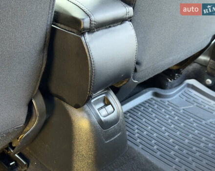 Серый Ситроен С-Элизе, объемом двигателя 1.56 л и пробегом 145 тыс. км за 8600 $, фото 47 на Automoto.ua