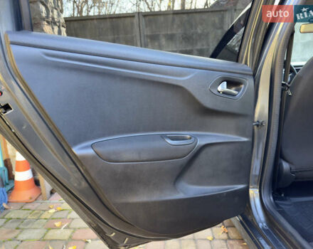 Серый Ситроен С-Элизе, объемом двигателя 1.56 л и пробегом 145 тыс. км за 8600 $, фото 45 на Automoto.ua