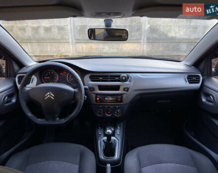 Серый Ситроен С-Элизе, объемом двигателя 1.56 л и пробегом 145 тыс. км за 8600 $, фото 56 на Automoto.ua