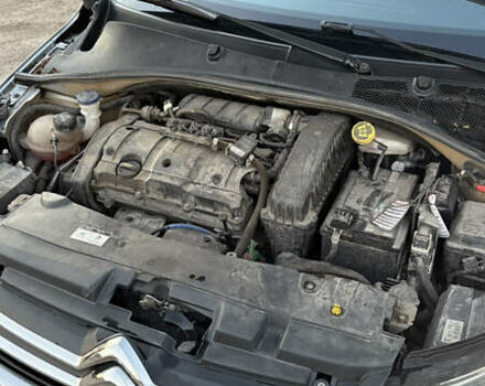 Серый Ситроен С-Элизе, объемом двигателя 1.59 л и пробегом 131 тыс. км за 8000 $, фото 15 на Automoto.ua