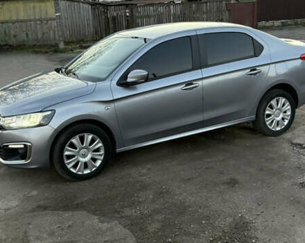 Серый Ситроен С-Элизе, объемом двигателя 1.59 л и пробегом 131 тыс. км за 8000 $, фото 2 на Automoto.ua