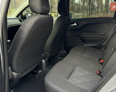 Серый Ситроен С-Элизе, объемом двигателя 1.59 л и пробегом 61 тыс. км за 10300 $, фото 12 на Automoto.ua