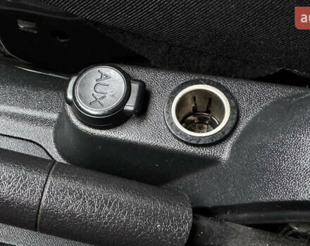 Серый Ситроен С-Элизе, объемом двигателя 1.59 л и пробегом 61 тыс. км за 10300 $, фото 26 на Automoto.ua