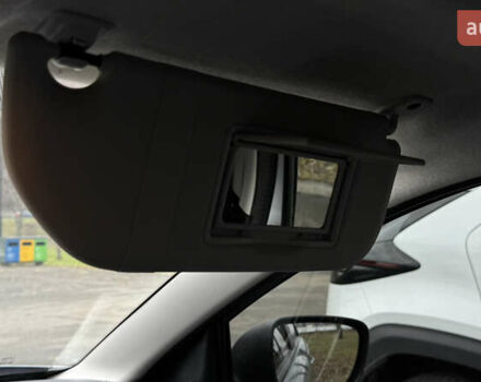 Серый Ситроен С-Элизе, объемом двигателя 1.59 л и пробегом 61 тыс. км за 10300 $, фото 28 на Automoto.ua