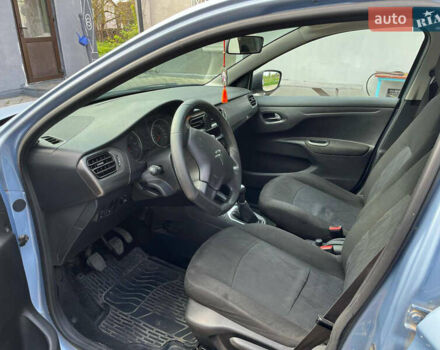 Синий Ситроен С-Элизе, объемом двигателя 1.6 л и пробегом 155 тыс. км за 6000 $, фото 3 на Automoto.ua