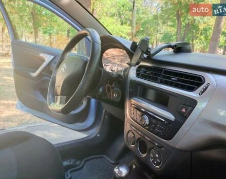 Синий Ситроен С-Элизе, объемом двигателя 1.59 л и пробегом 140 тыс. км за 7300 $, фото 11 на Automoto.ua