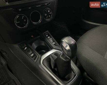 Синий Ситроен С-Элизе, объемом двигателя 1.2 л и пробегом 260 тыс. км за 4490 $, фото 19 на Automoto.ua