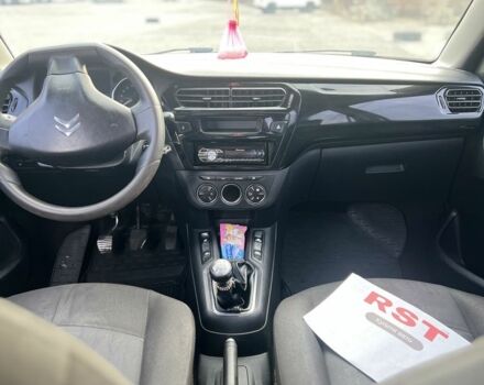 Синий Ситроен С-Элизе, объемом двигателя 1.2 л и пробегом 350 тыс. км за 4250 $, фото 5 на Automoto.ua