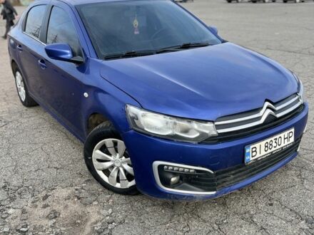 Синий Ситроен С-Элизе, объемом двигателя 1.2 л и пробегом 350 тыс. км за 4250 $, фото 1 на Automoto.ua