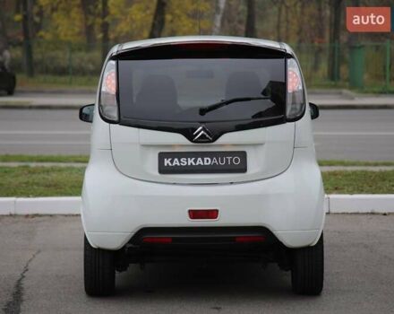 Белый Ситроен С-Зеро, объемом двигателя 0 л и пробегом 90 тыс. км за 4400 $, фото 4 на Automoto.ua