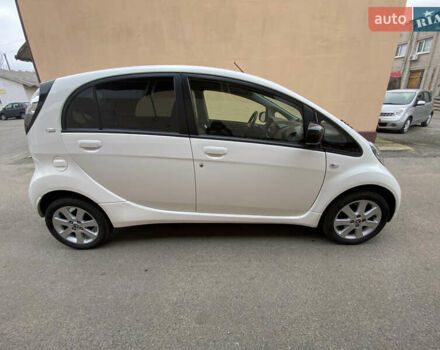 Белый Ситроен С-Зеро, объемом двигателя 0 л и пробегом 46 тыс. км за 5000 $, фото 2 на Automoto.ua