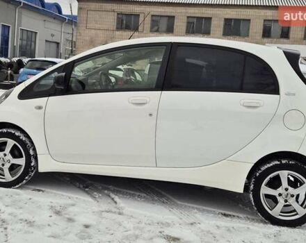 Белый Ситроен С-Зеро, объемом двигателя 0 л и пробегом 82 тыс. км за 4699 $, фото 5 на Automoto.ua